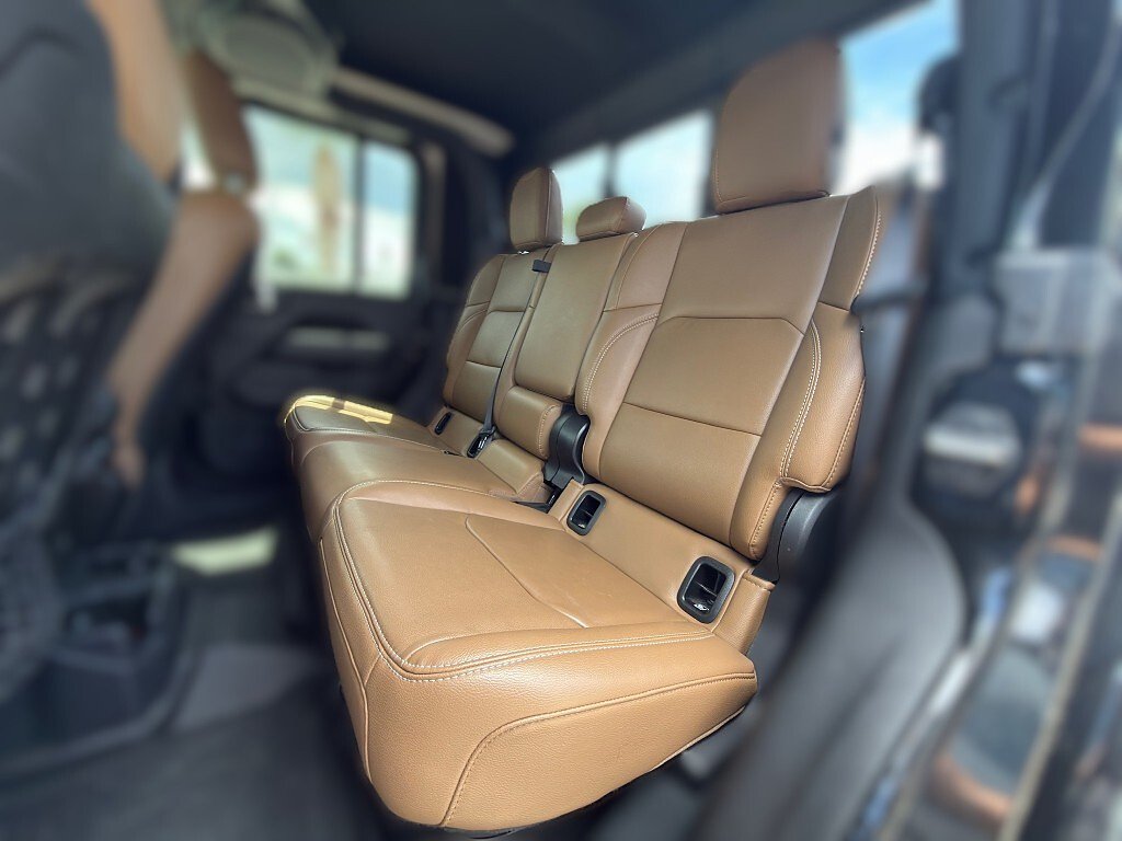 Used 2021 Black Clear Coat Jeep Rubicon image 12