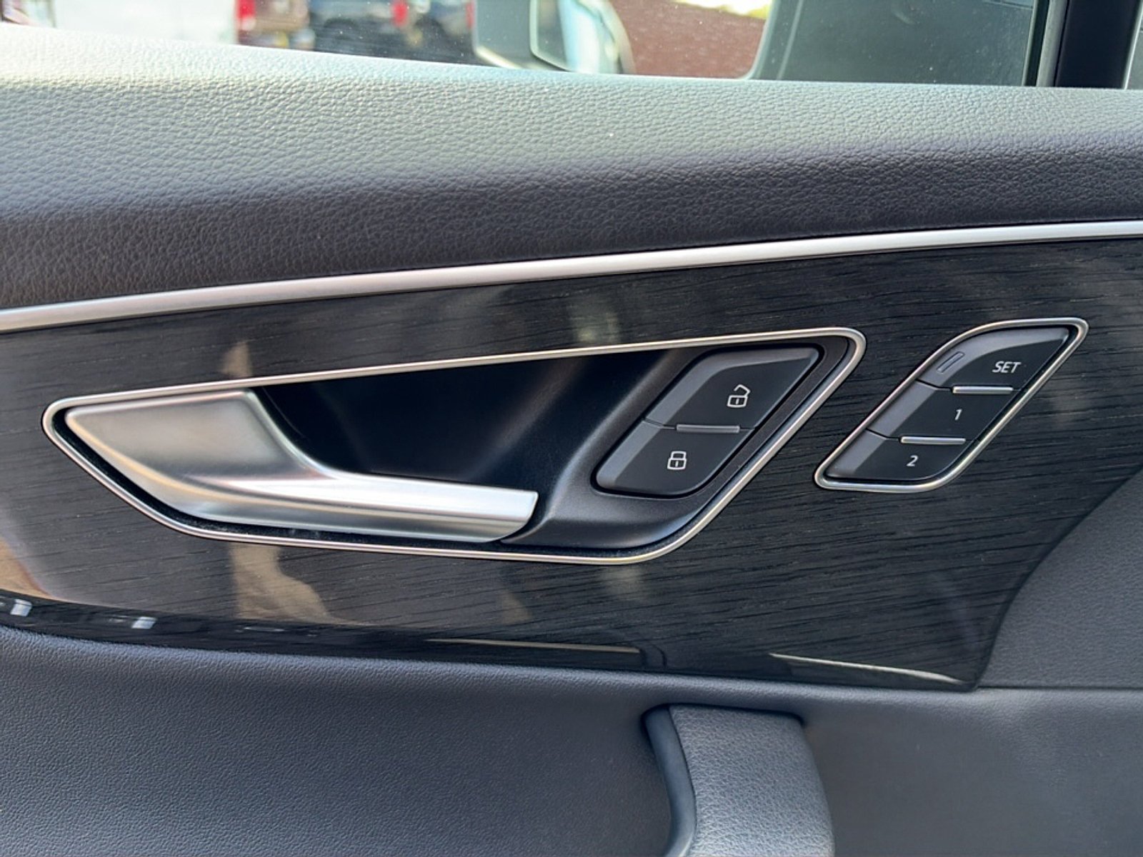 2020 Audi Q7 Premium Plus - Photo 18