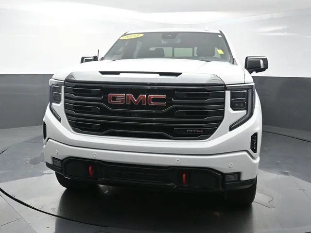 Used 2023 White GMC AT4 image 2