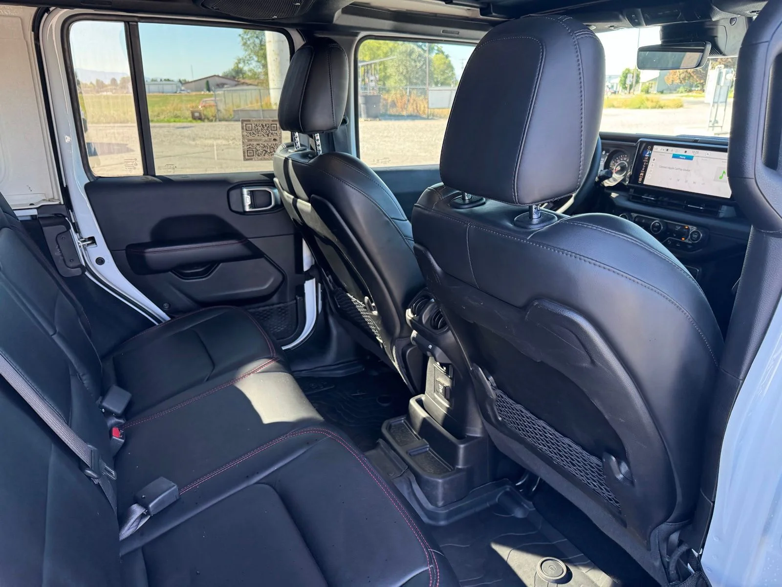 Used 2024 White Jeep Rubicon X image 12