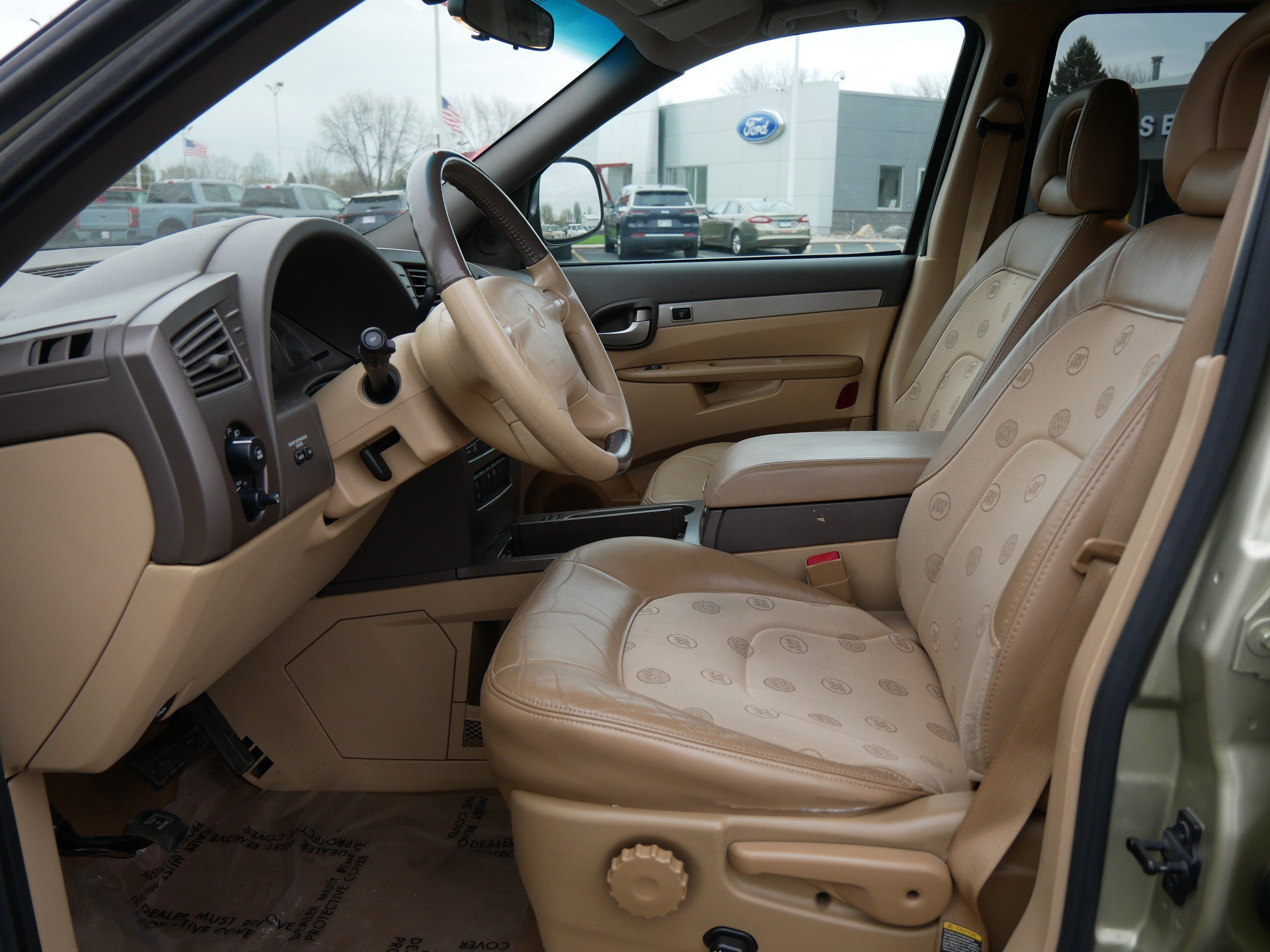 Used 2003 Silverleaf Metallic Buick CX image 10