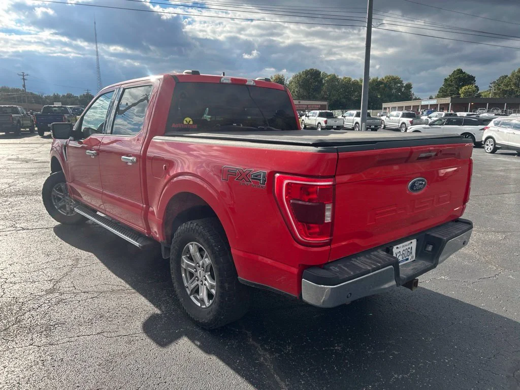 Used 2021 Race Red Ford XLT image 5