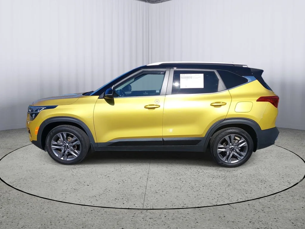 Used 2021 Yellow Kia S image 6