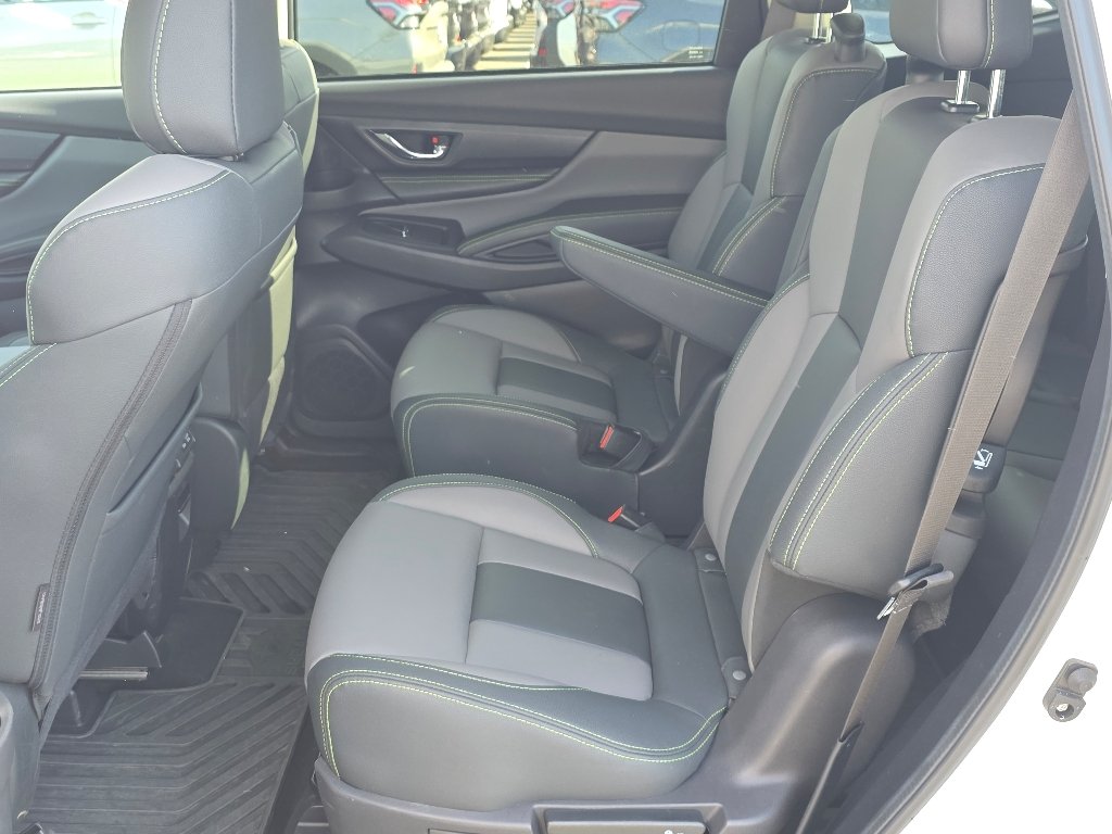 Used 2023 Crystal White Pearl Subaru Onyx Edition image 31