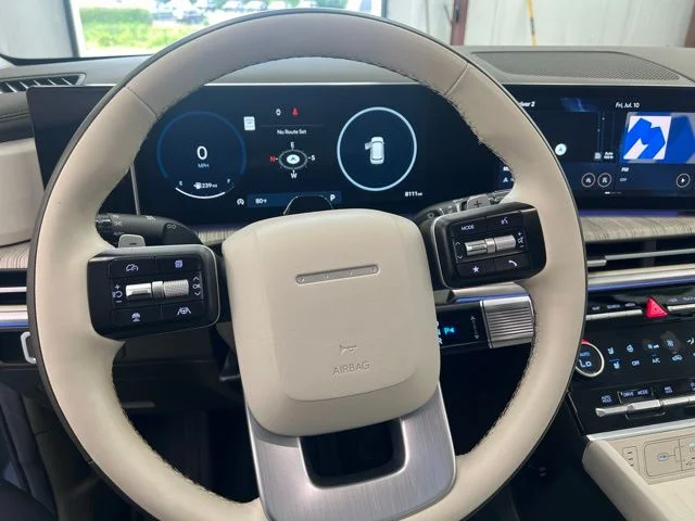 Used 2025 Gray Hyundai Calligraphy image 8