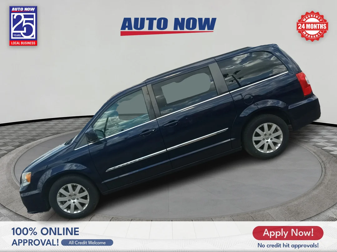 Used 2015 Blue Chrysler Touring image 3