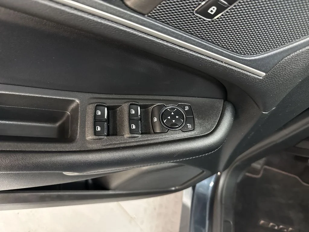 Used 2023 Blue Metallic Ford SEL image 16