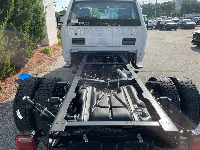 New 2026 OXFORD WHITE Ford XL image 8