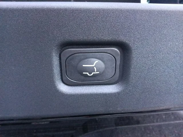 New 2026 Agate Black Metallic Ford Active image 33