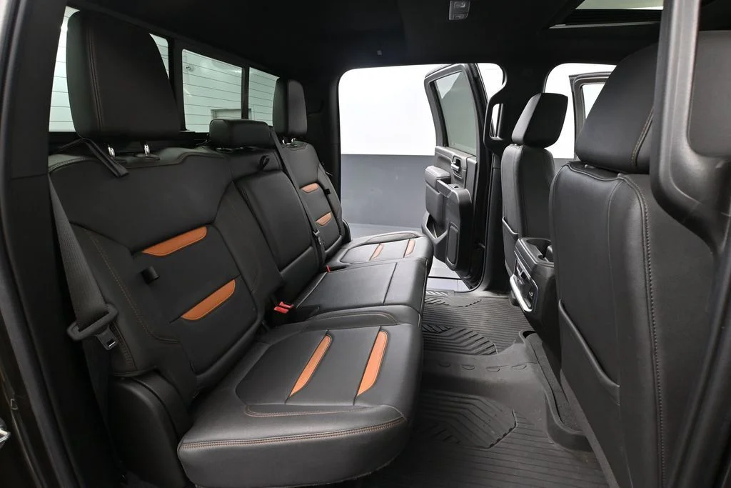 Used 2022 Green GMC AT4 image 51