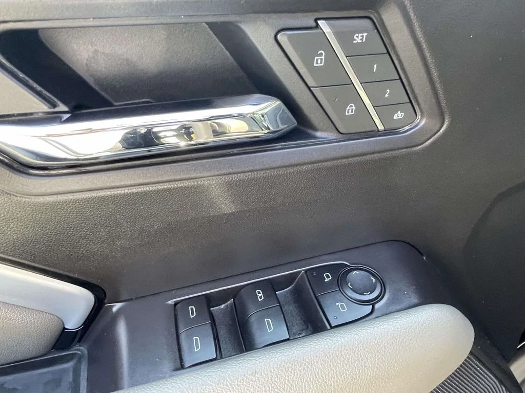 Used 2025 Black Chevrolet 4WD ZR2 image 16