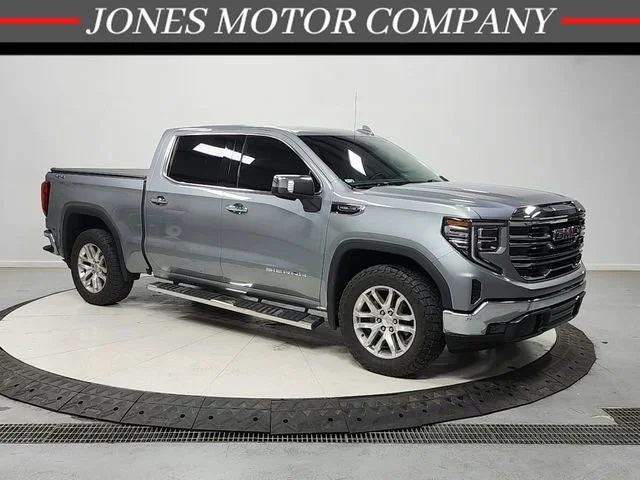 2024 GMC Sierra 4WD Crew Cab Short Box SLT's photo