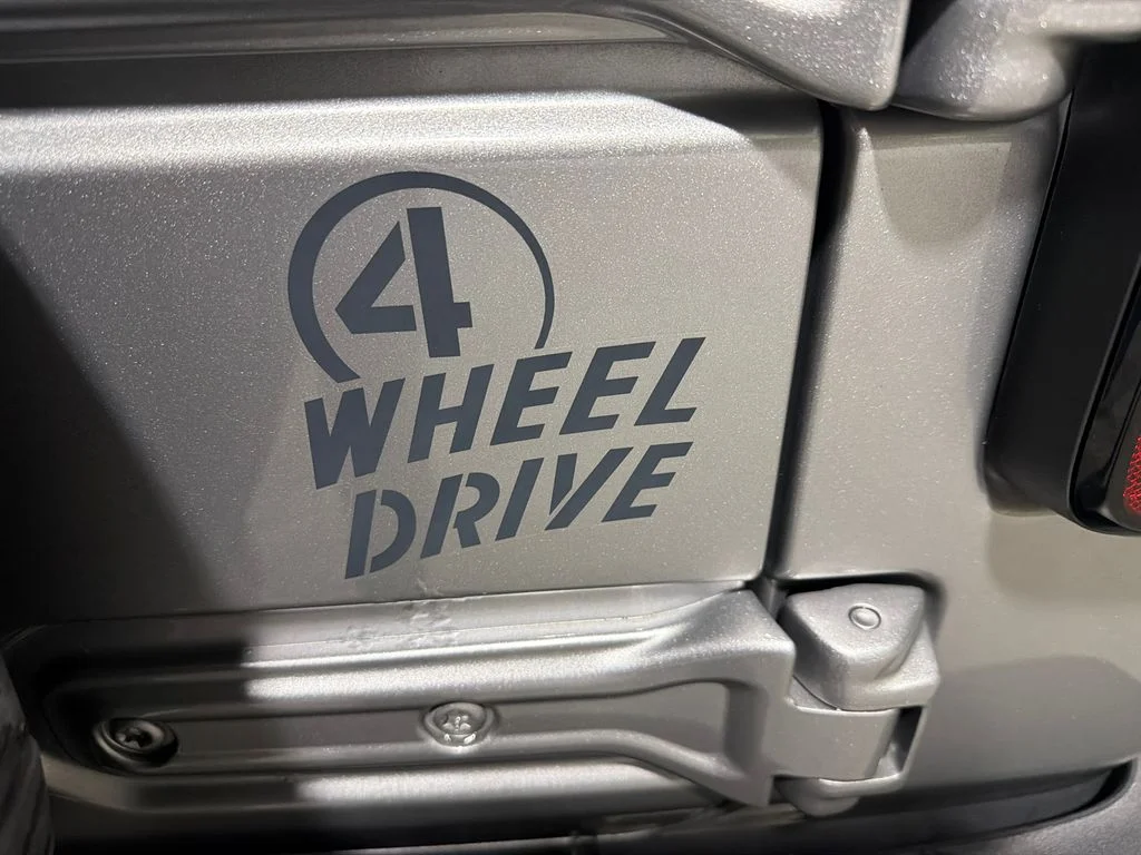 Used 2020 Billet Silver Metallic Clearcoat Jeep Willys image 8
