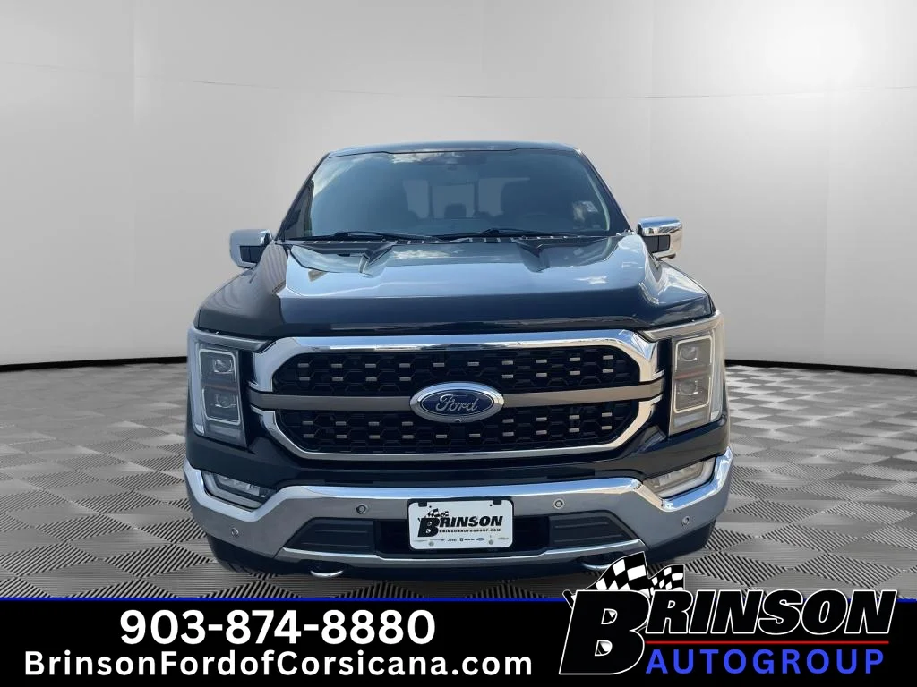 Used 2022 Agate Black Metallic Ford King Ranch image 2