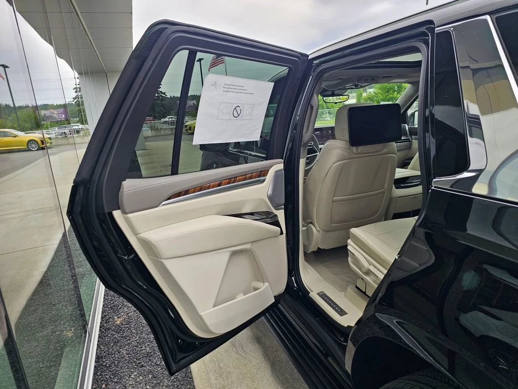 New 2026 Black Raven Cadillac Platinum Luxury image 16