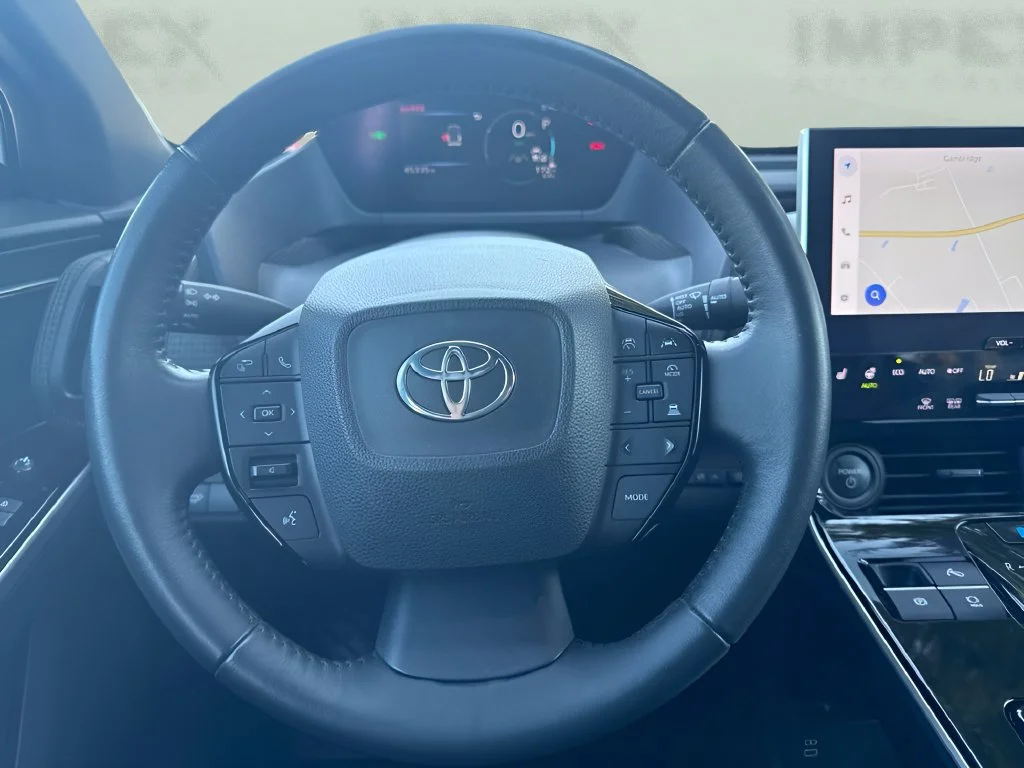 Used 2024 White Toyota XLE image 14