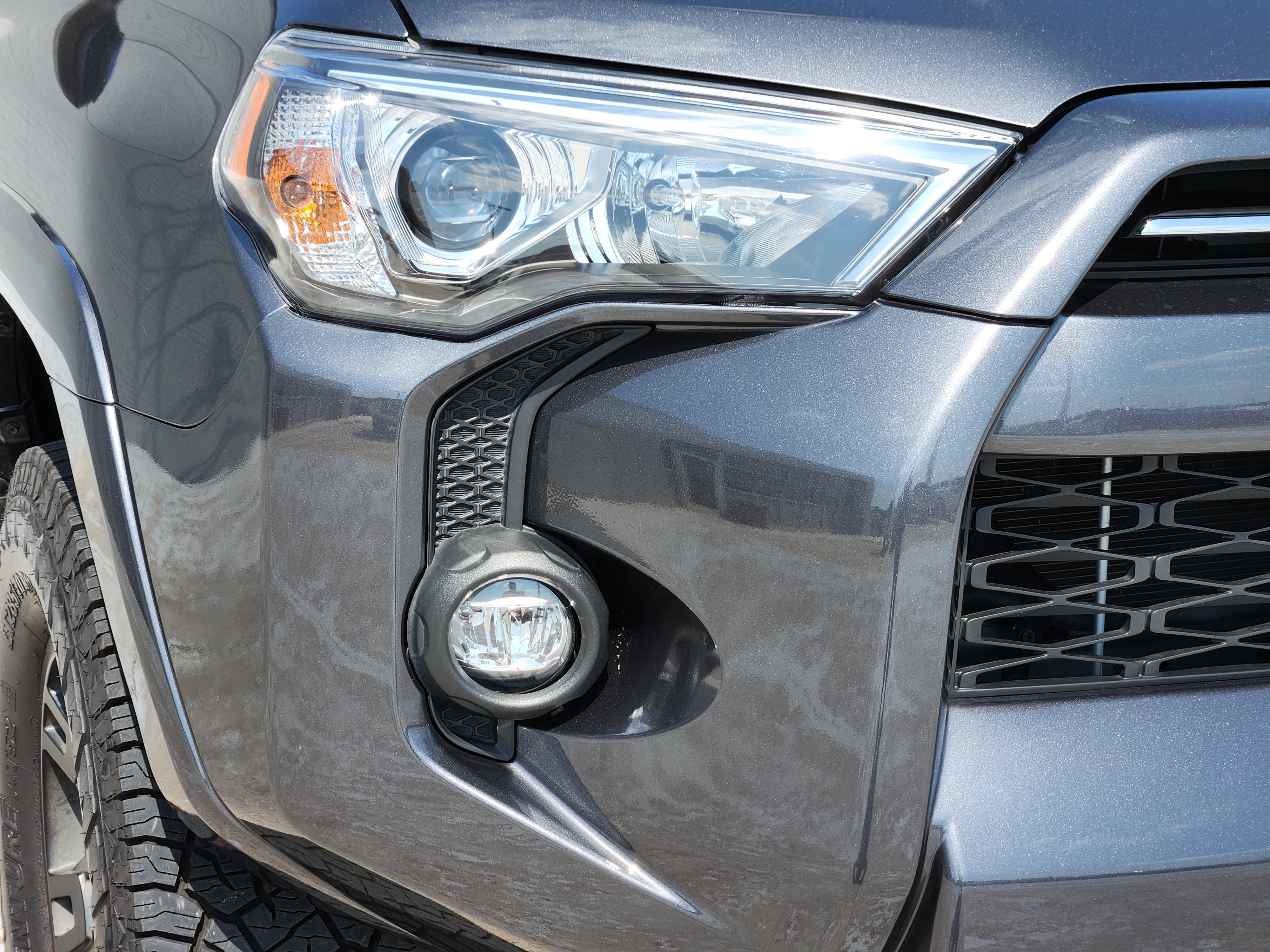 Used 2021 Magnetic Gray Metallic Toyota SR5 image 10