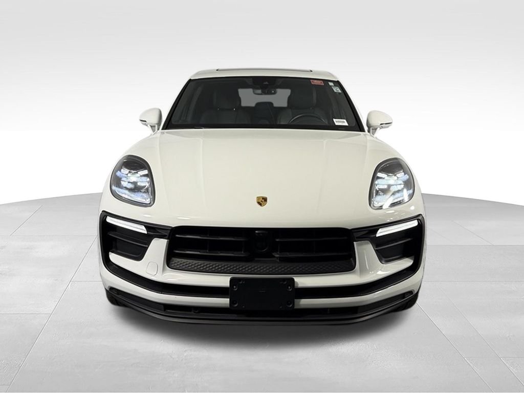 Used 2025 White Porsche  image 3