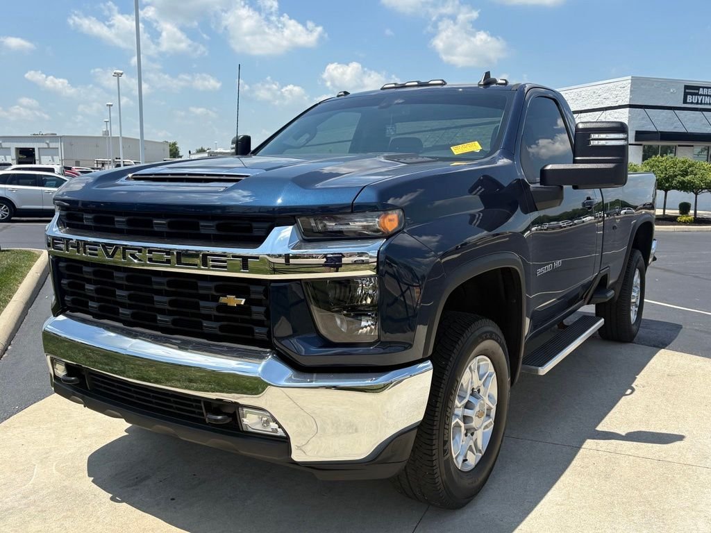 Used 2022 Northsky Blue Metallic Chevrolet LT image 3