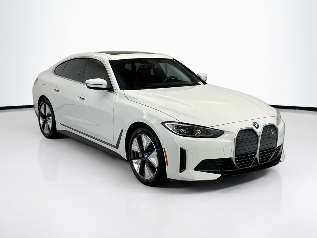Certified Used 2023 Alpine White BMW eDrive35 image 3