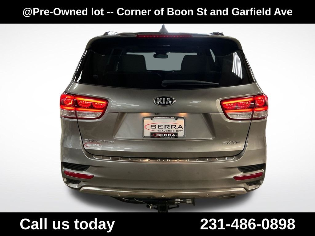 Used 2018 Silver Kia SX image 4