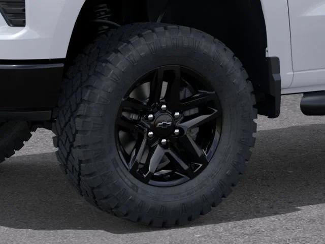 New 2026 Summit White Chevrolet Custom Trail Boss image 9