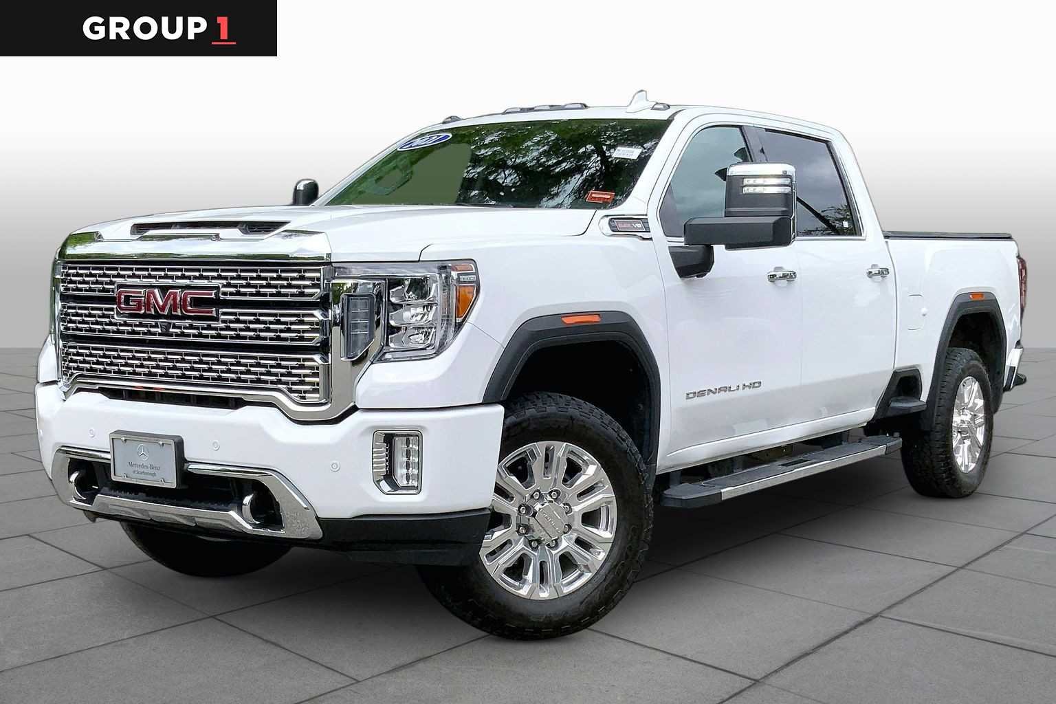 2021 GMC Sierra 4WD Crew Cab Standard Box Denali's photo