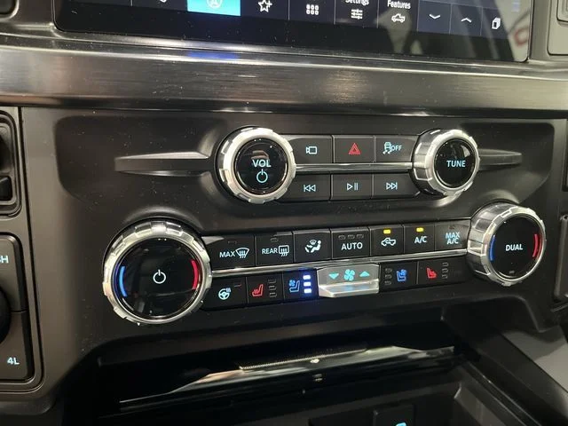 New 2026 Star White Metallic Tri-Coat Ford Lariat image 18