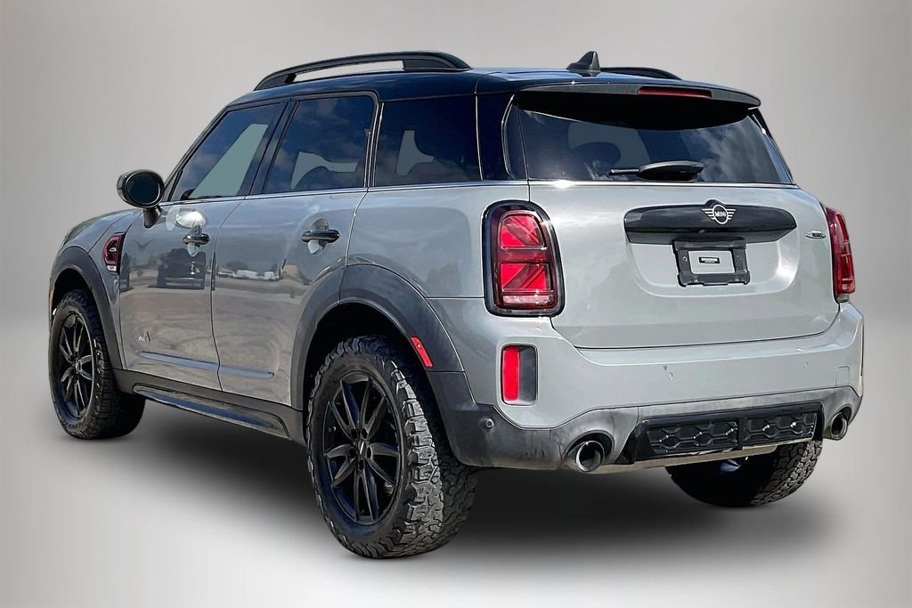 Used 2021 Gray MINI Base image 4