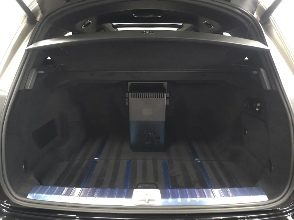 Used 2025 Black Mercedes-Benz Maybach GLS 600 image 34