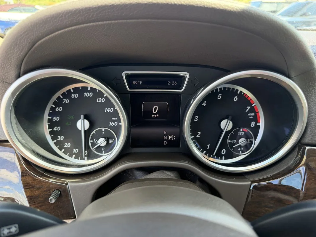 Used 2014  Mercedes-Benz 4MATIC® image 7