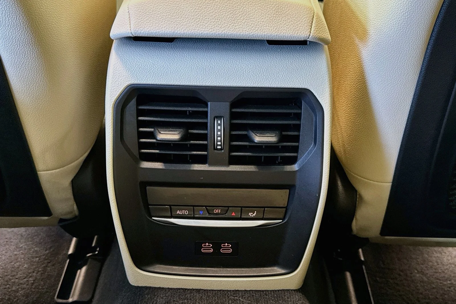 Used 2023 Skyscraper Grey Metallic BMW eDrive40 image 24