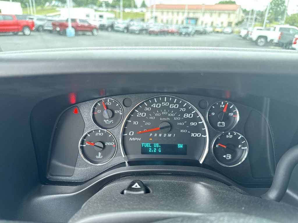 New 2025 Summit White GMC Work Van image 21