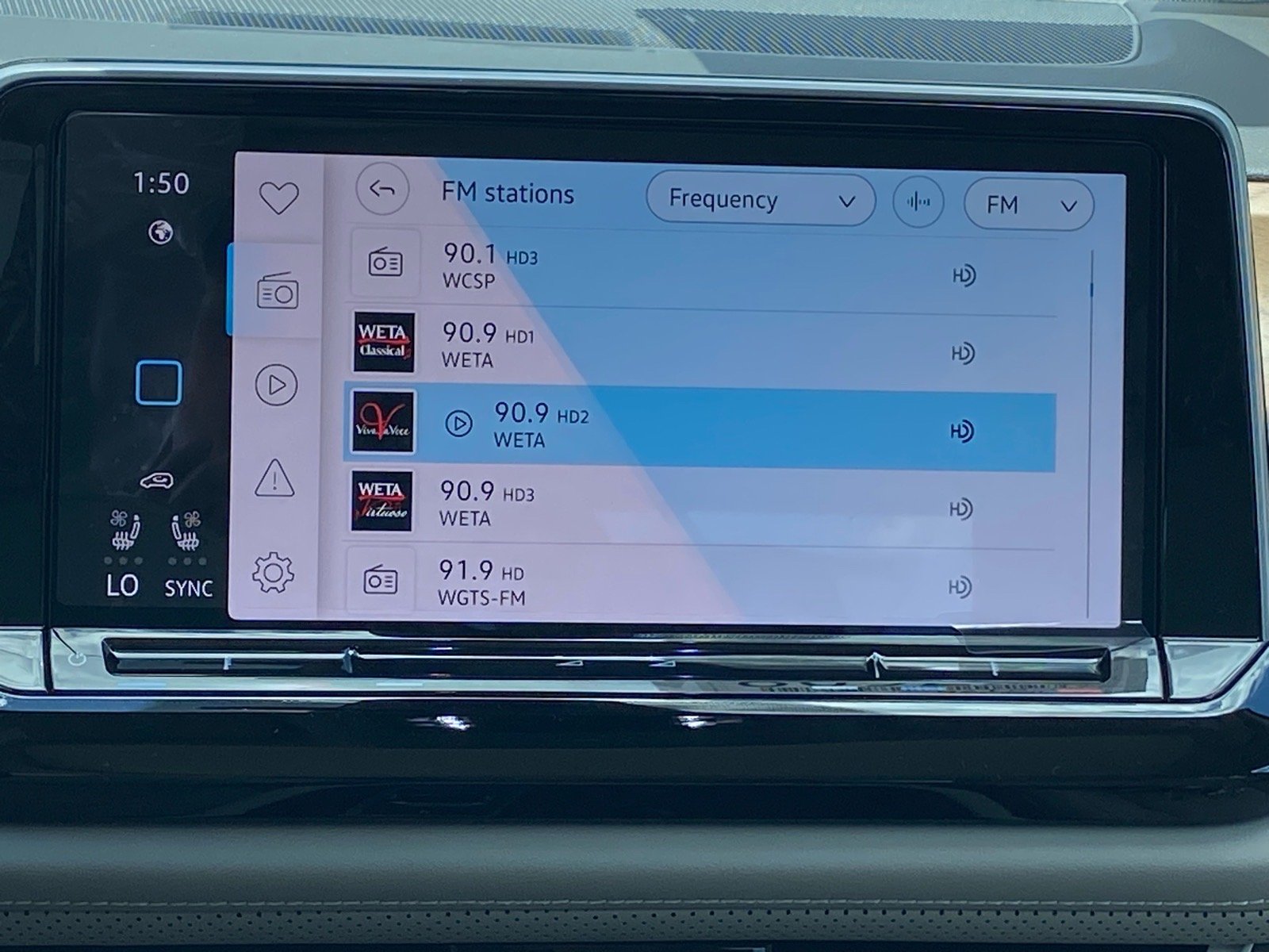 New 2026 Black Volkswagen 2.0T SE w/Technology image 6