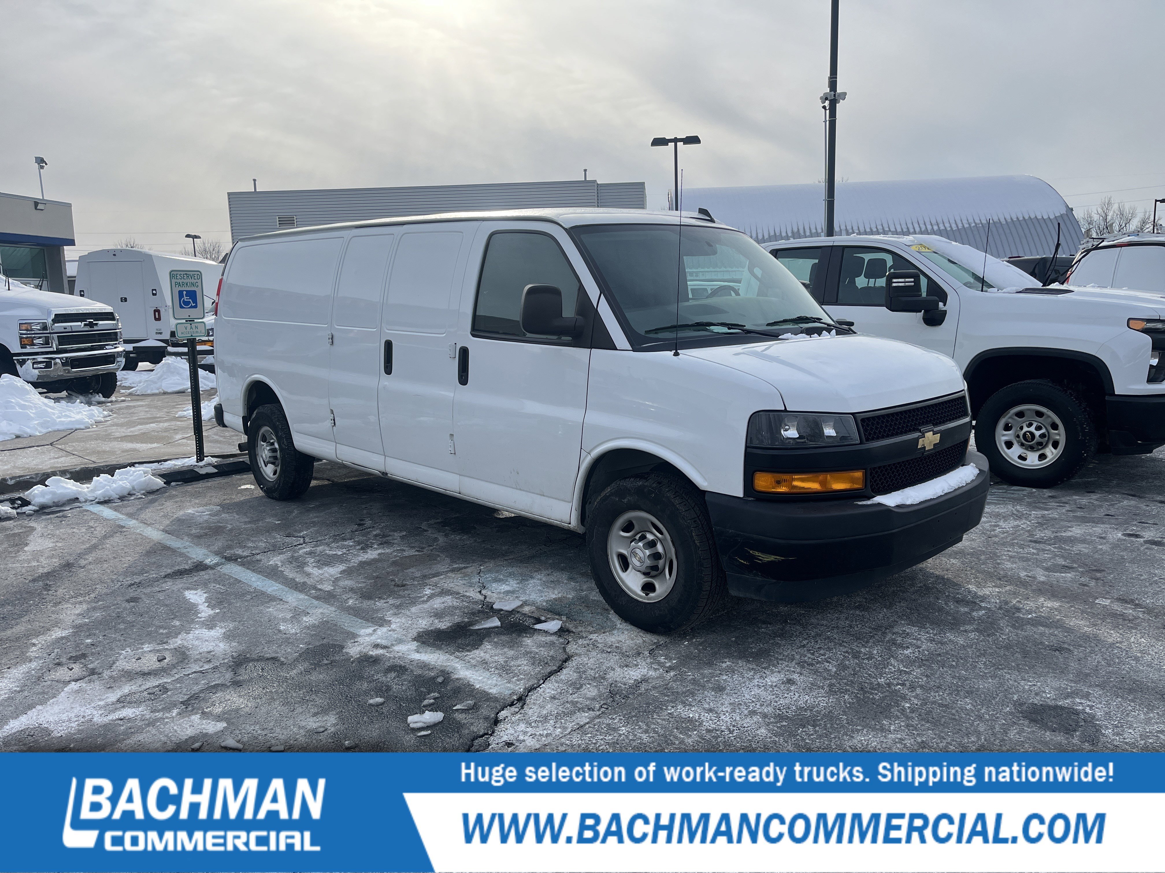 2021 Chevrolet Express 2500 Extended Work Van HD's photo