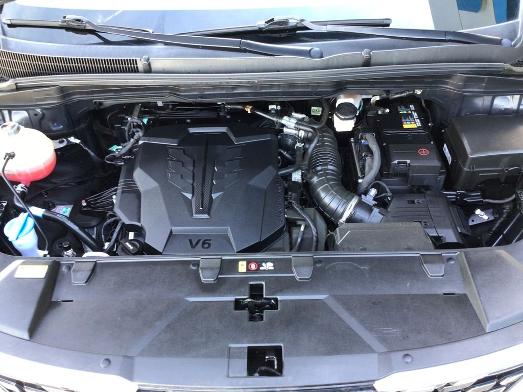 Used 2023 Gray Kia SX Prestige image 40