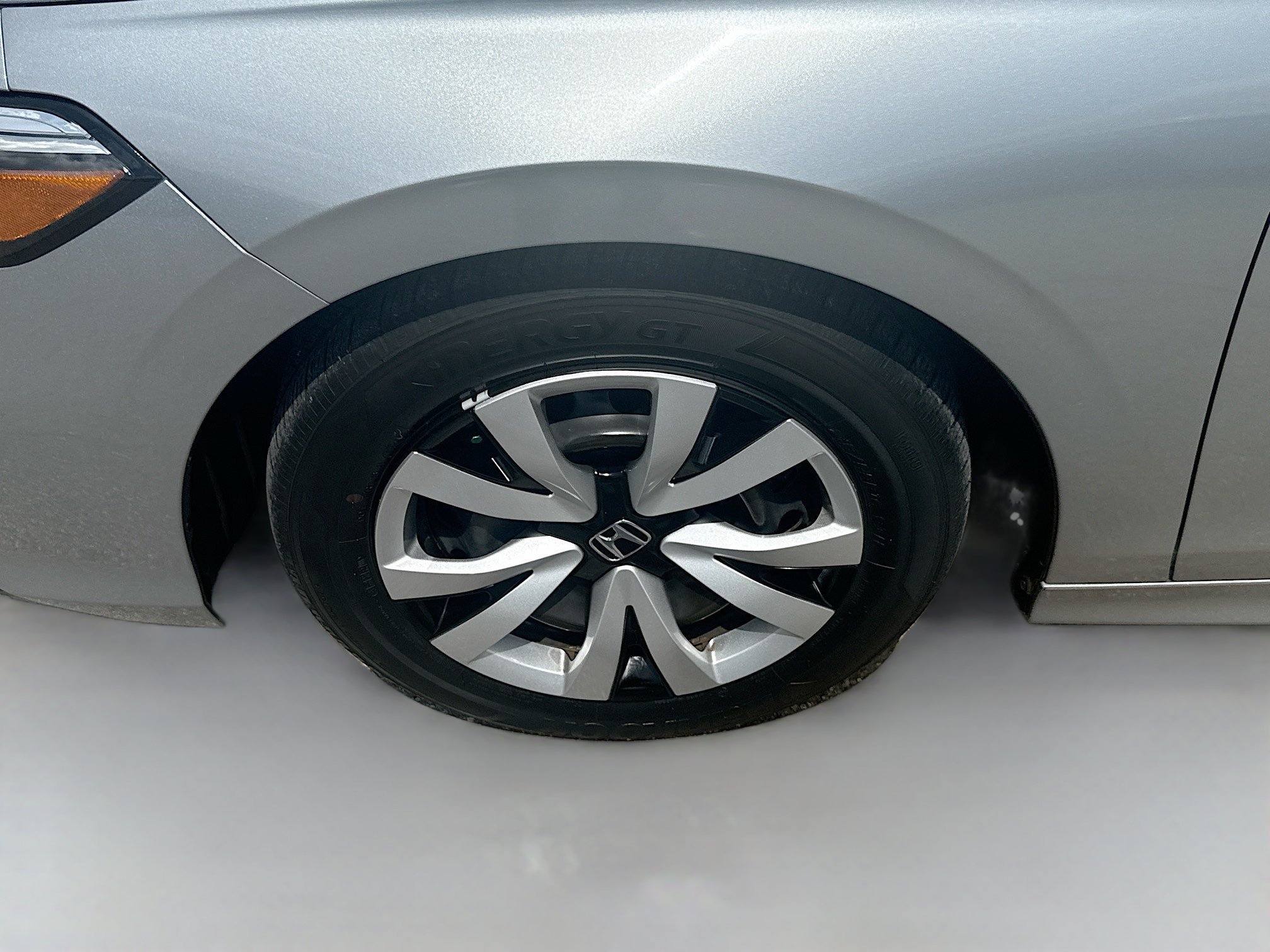 2025 Honda Civic LX - Photo 35
