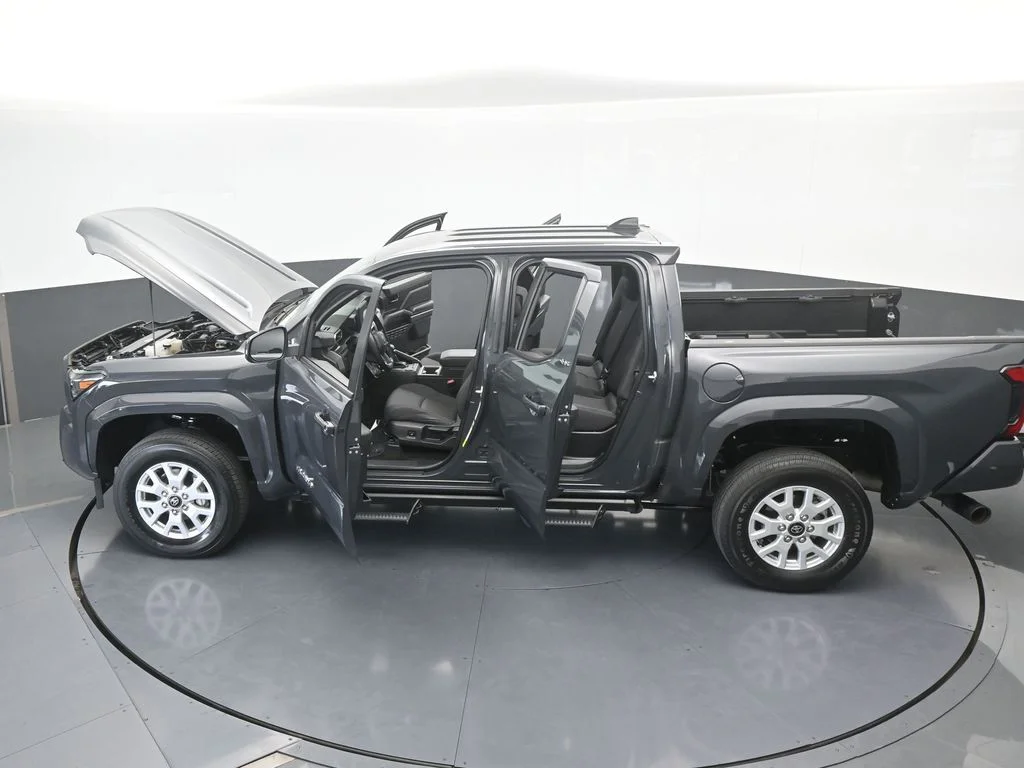 Used 2024 Underground Toyota SR5 image 64