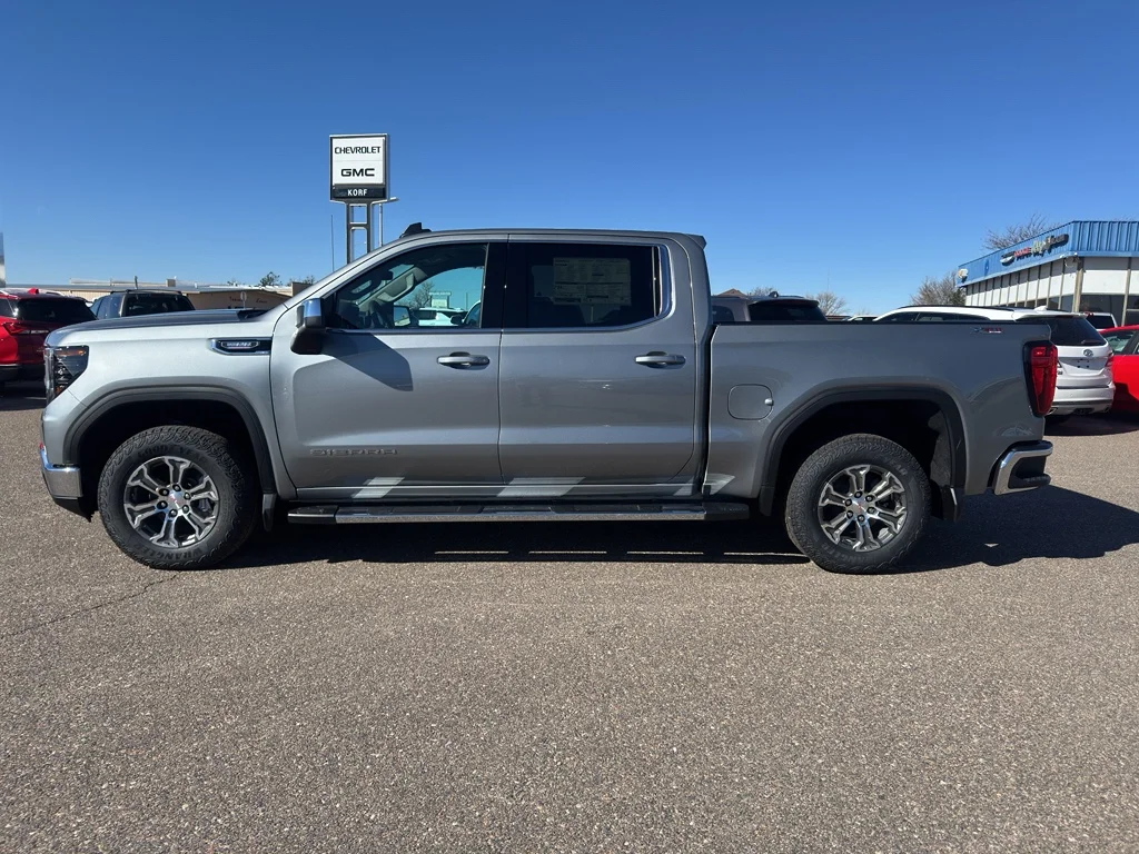 2026 GMC Sierra 4WD Crew Cab Short Box SLE's photo