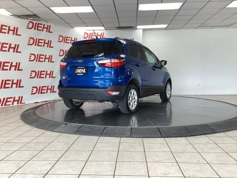 Used 2020 Blue Ford SE image 7
