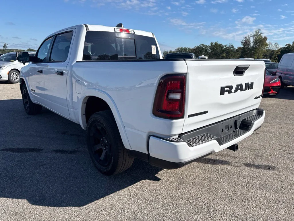 Used 2025 White Ram Big Horn/Lone Star image 3