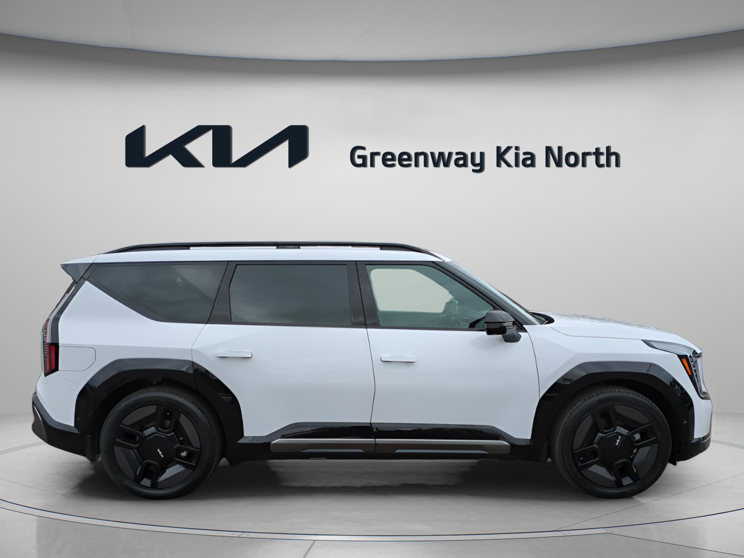 New 2026 Glacial White Pearl Kia GT-Line image 9