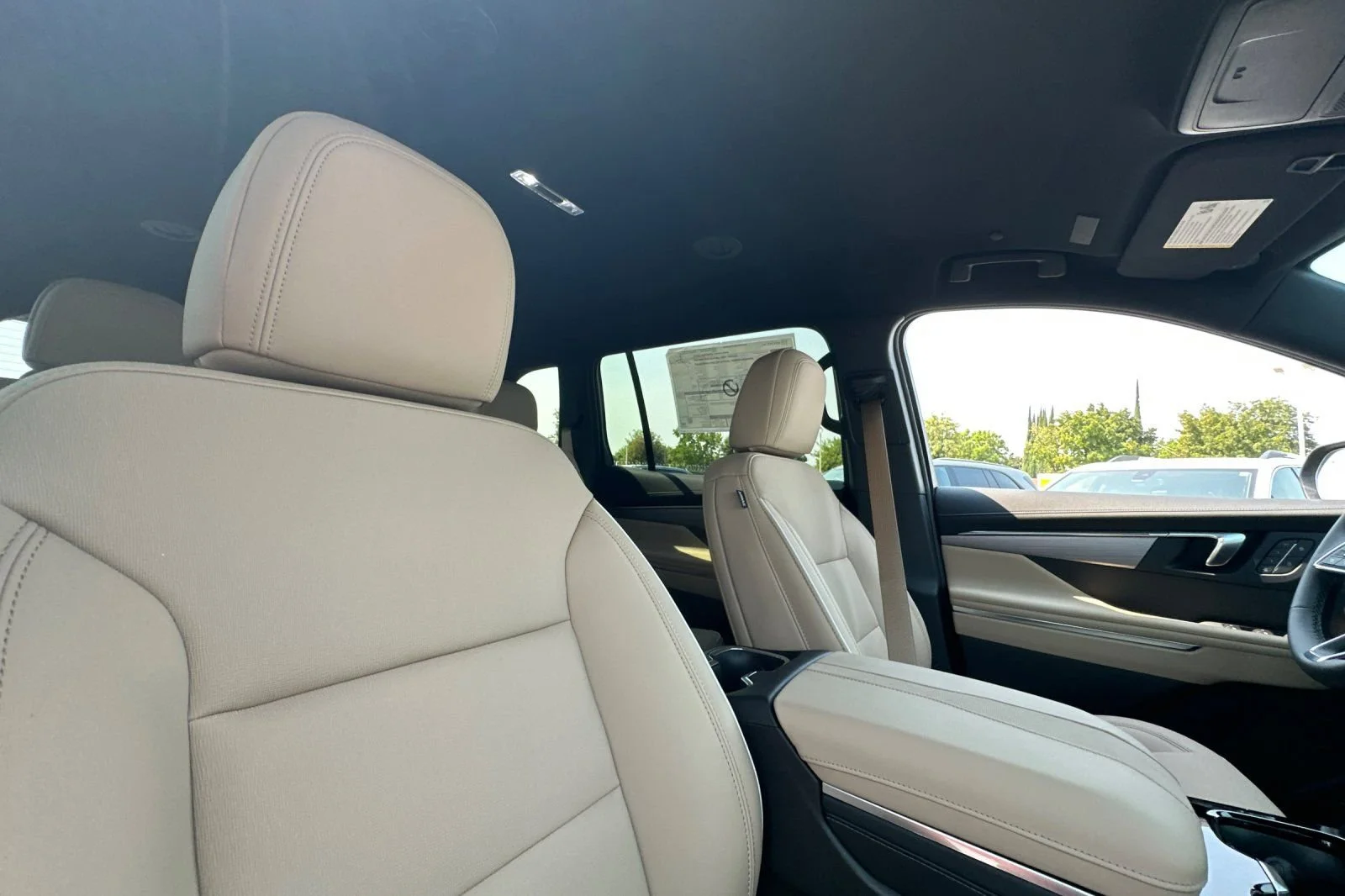 2026 Buick Enclave Preferred - Photo 17