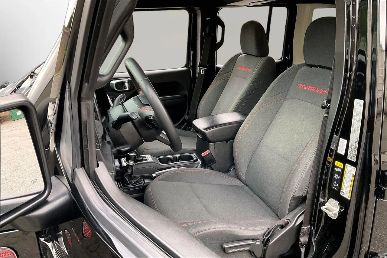 Certified Used 2024 Black Jeep Rubicon image 20