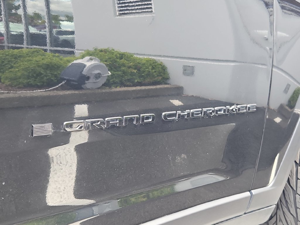 Certified Used 2024 Black Jeep Altitude image 26