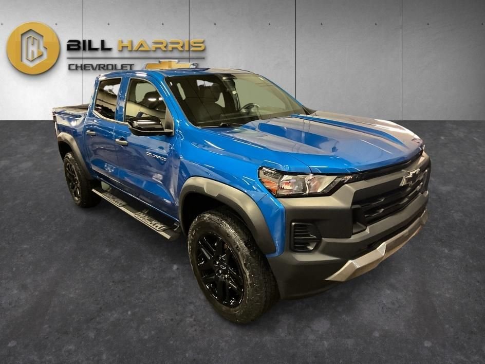 Used 2023 Blue Chevrolet Trail Boss image 8