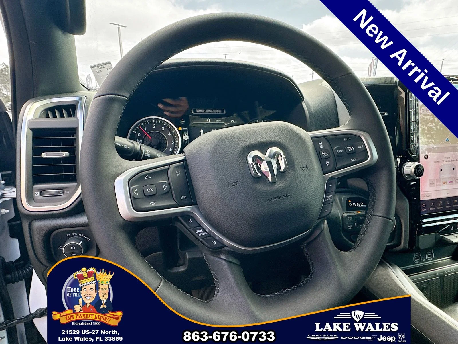 Certified Used 2025 White Ram Big Horn/Lone Star image 9