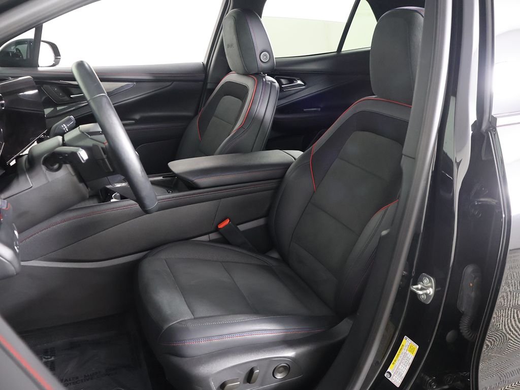 Photo 31