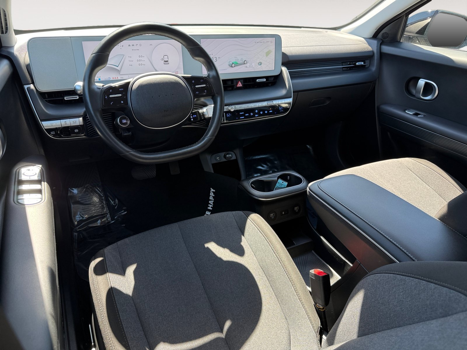 Used 2024 Abyss Black Hyundai SEL image 15