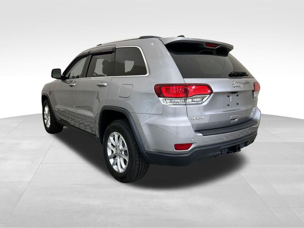 Used 2021 Silver Jeep Laredo X image 3